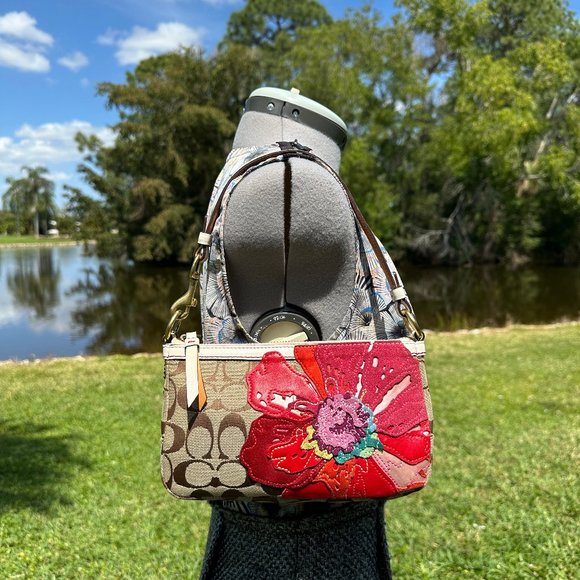 Coach Handbags - Coach Poppy Signature Red Floral Applique Demi Top Handle Pouch / Wristlet 6264